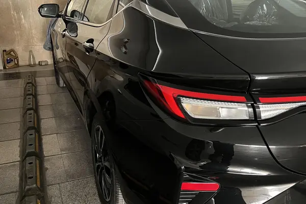 کی ام سی  eJ7