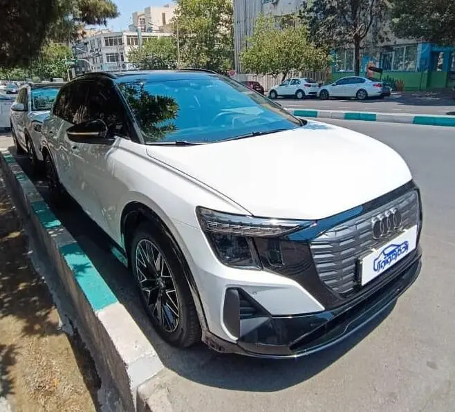 آئودی  Q5 e-tron
