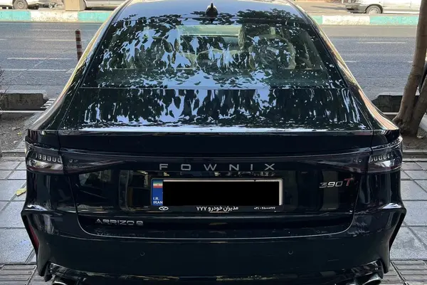 فونیکس، آریزو 8 (Z8)