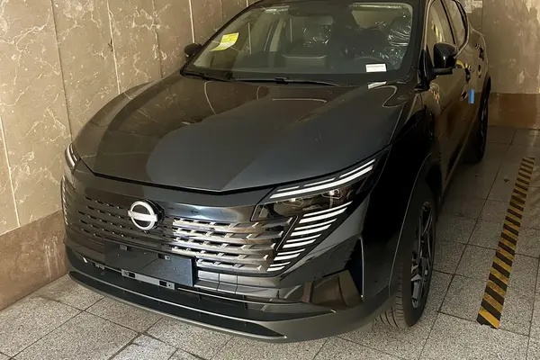 نیسان، قشقایی