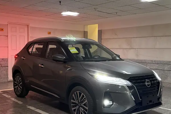 نیسان، کیکس