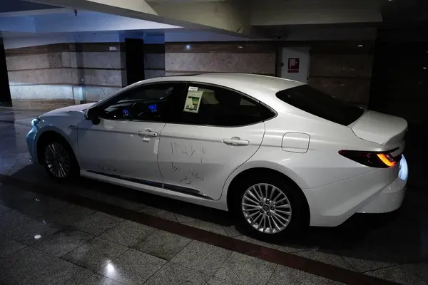 تویوتا، کمری هیبرید