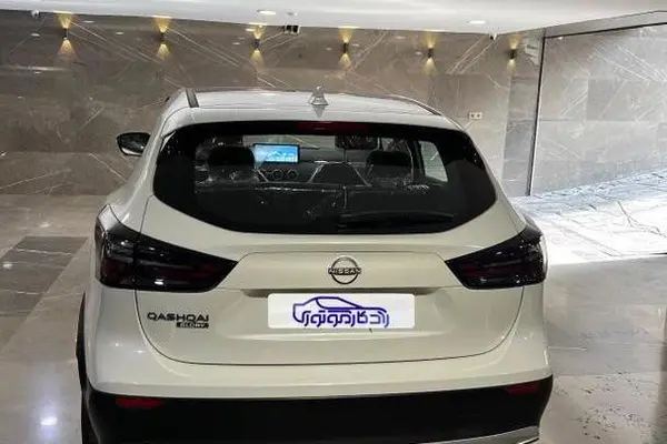 نیسان، قشقایی