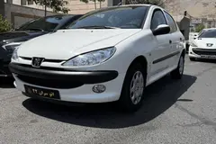 پژو، 206