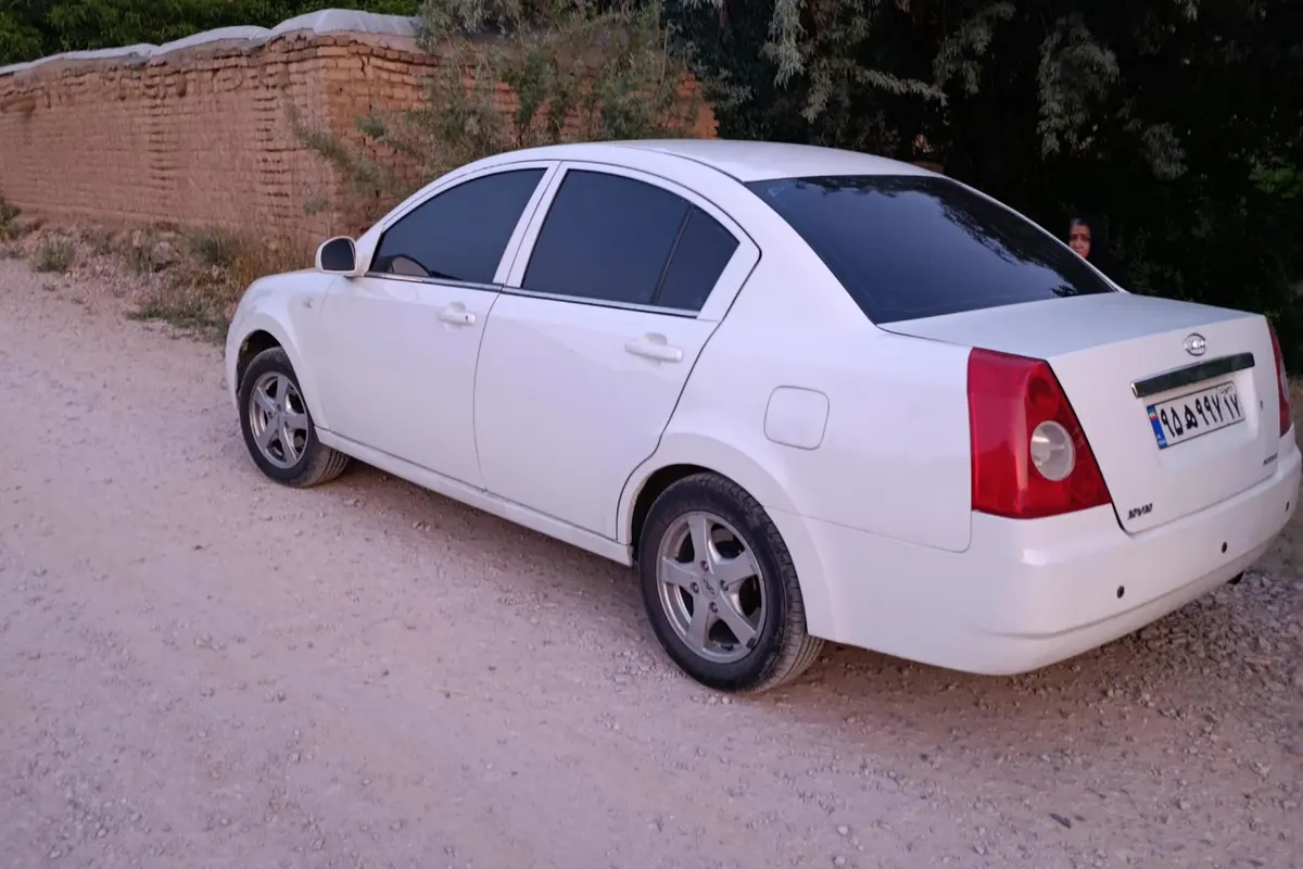 ام وی ام،  530