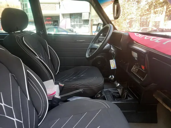 پیکان، سدان