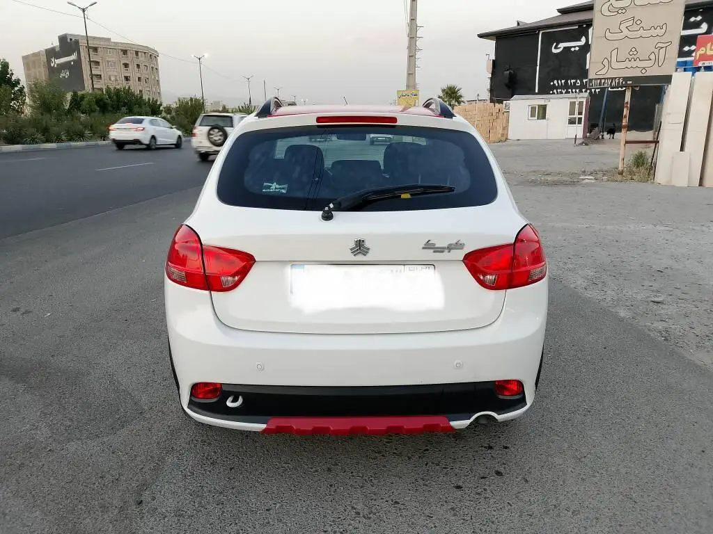 کوییک،  دنده ای R