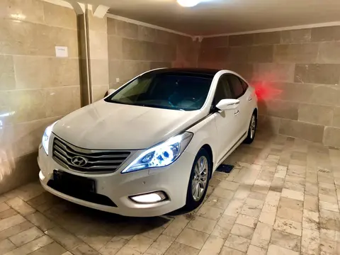 هیوندای، آزرا (گرنجور)