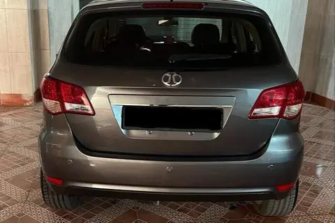 بایک، سابرینا هاچ بک