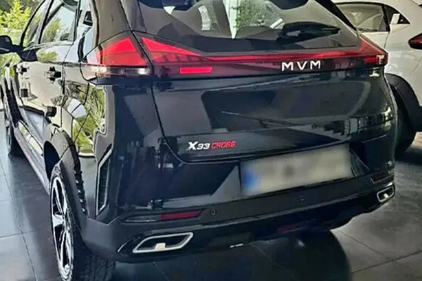 ام وی ام، X33 کراس