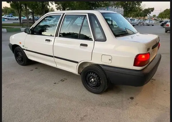 پراید  صندوق دار