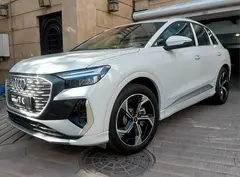 آئودی، Q4 e-tron