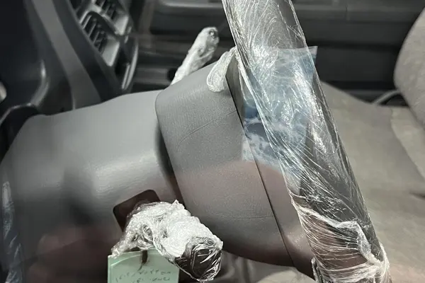 نیسان، پیکاپ دو کابین