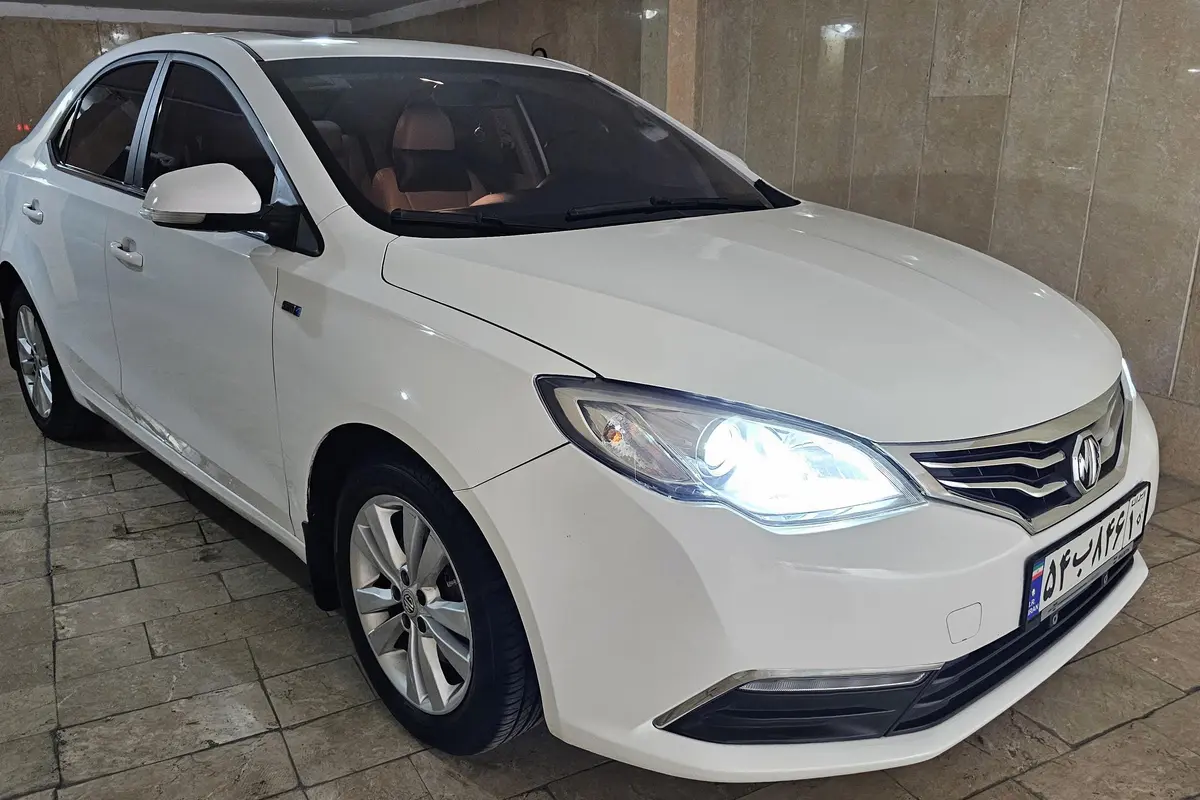 ام جی،  360
