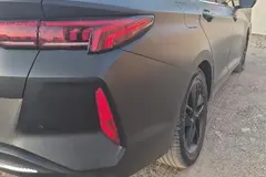 کی ام سی، J7