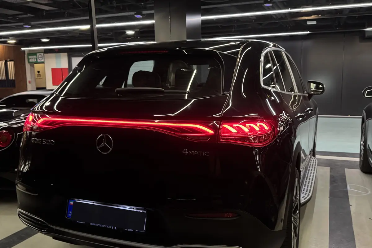 بنز،  EQE SUV
