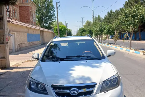 بی وای دی  S6