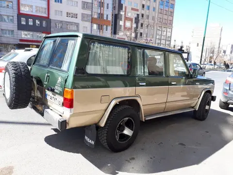 نیسان، پاترول چهار در
