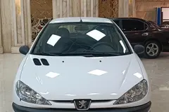 پژو، 206