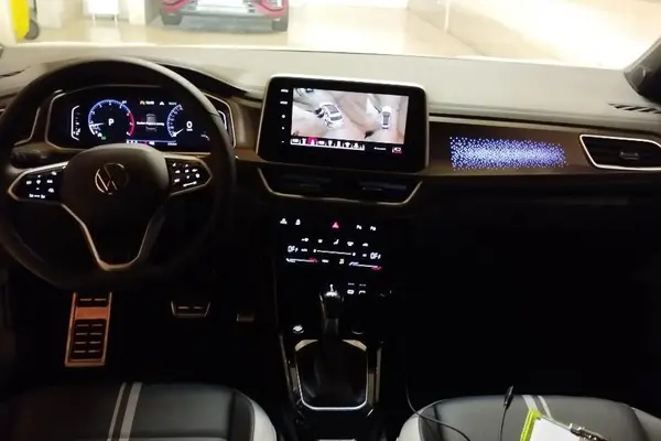 فولکس، تی راک