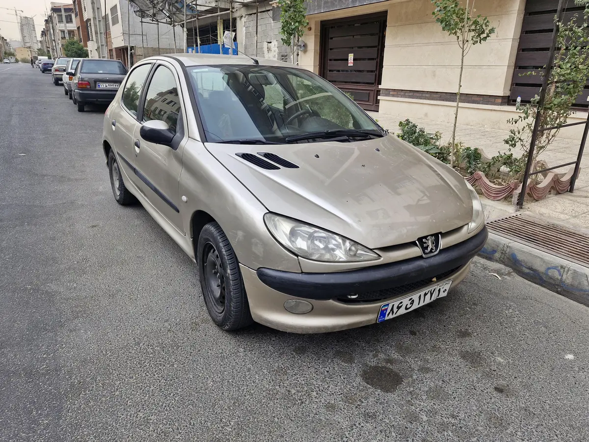 پژو،  206