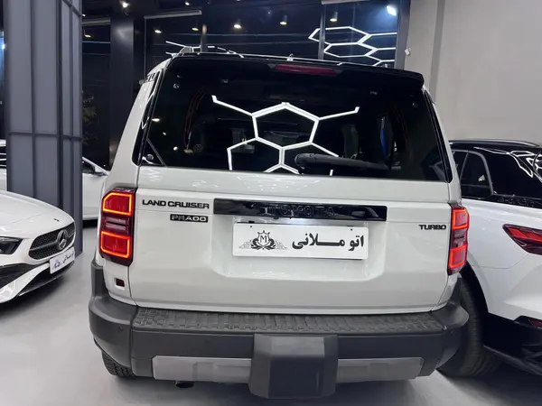 تویوتا، پرادو  چهار در