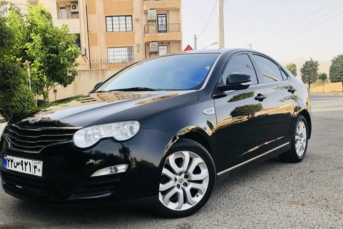 ام جی  550