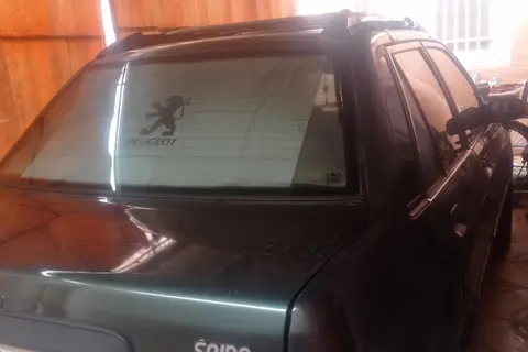 پراید، صندوق دار