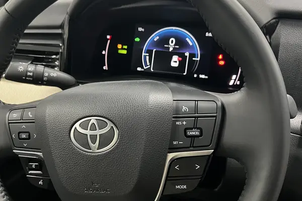 تویوتا، کمری هیبرید