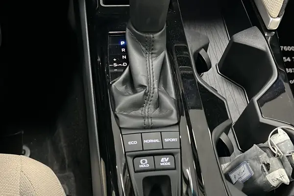 تویوتا، کمری هیبرید