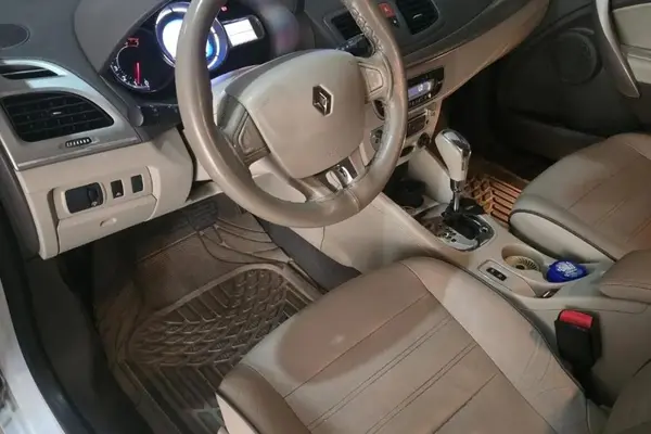 رنو  اسکالا