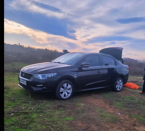 تارا، اتوماتیک V4