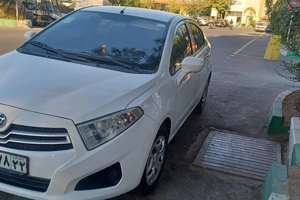 برلیانس،  H230