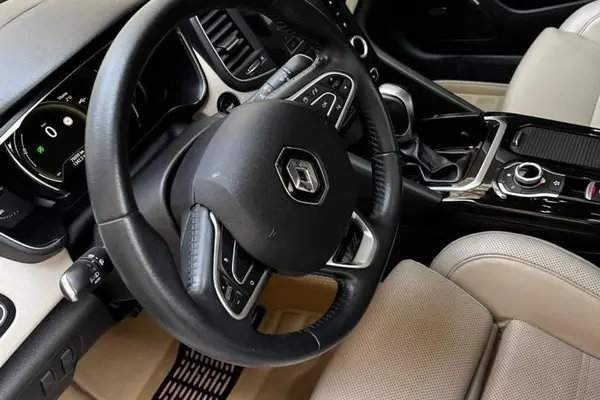 رنو، تالیسمان