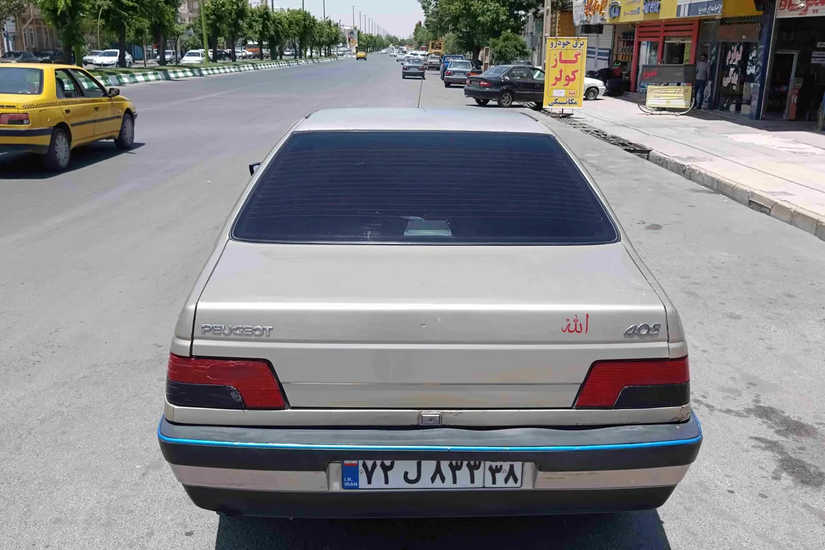 پژو،  405