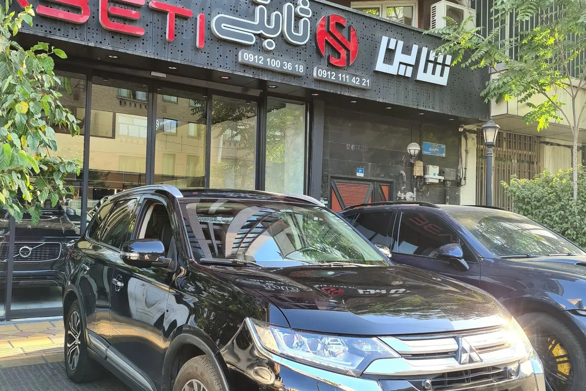 میتسوبیشی  اوتلندر