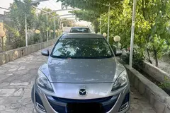 مزدا، 3 نیو صندوق دار