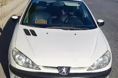 پژو، 206
