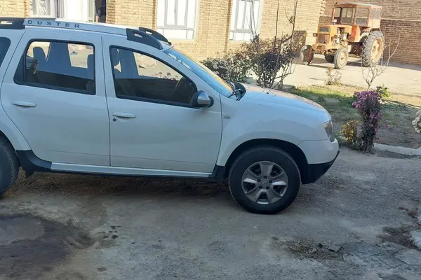 رنو  داستر