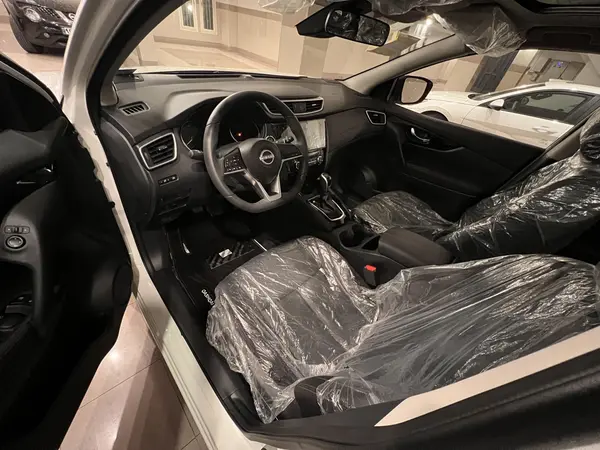 نیسان، قشقایی