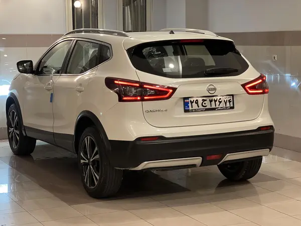 نیسان، قشقایی