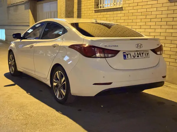 هیوندای، النترا