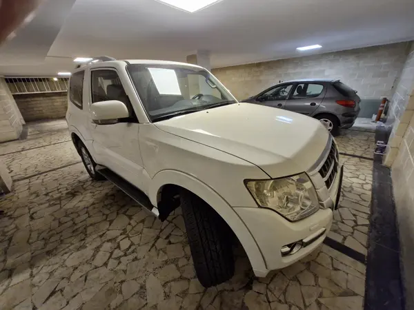 میتسوبیشی، پاجرو دو در