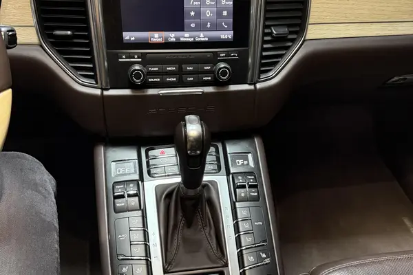 پورشه، ماکان