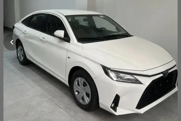 تویوتا، یاریس صندوق دار