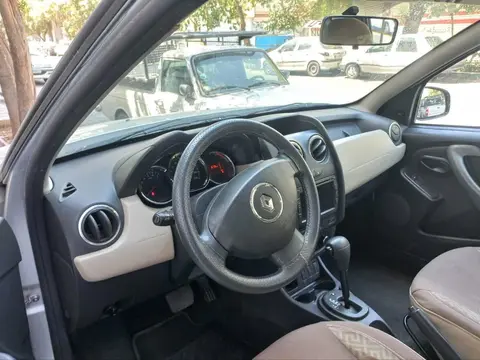 رنو، داستر