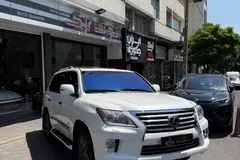 لکسوس، LX