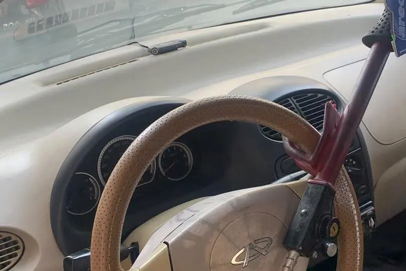 ام وی ام،  110