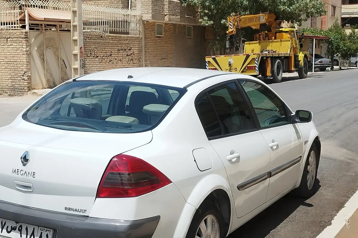 رنو،  مگان (مونتاژ)