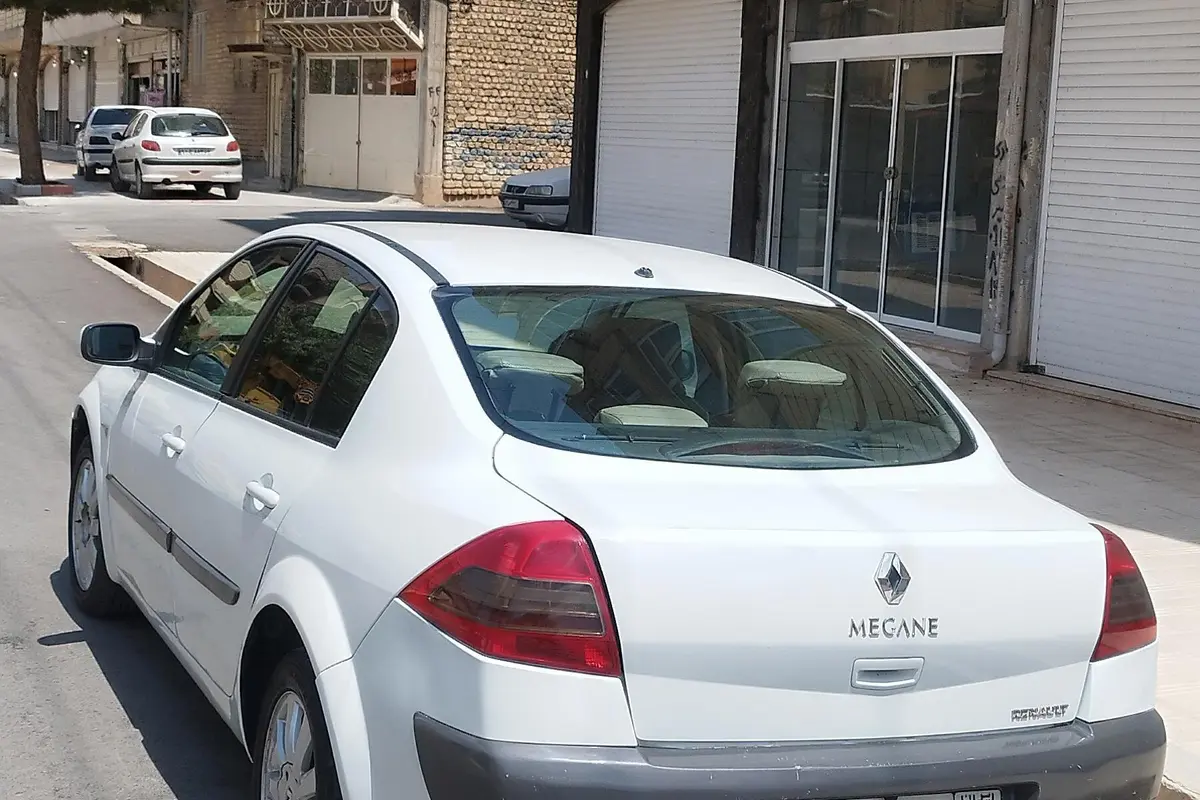 رنو،  مگان (مونتاژ)